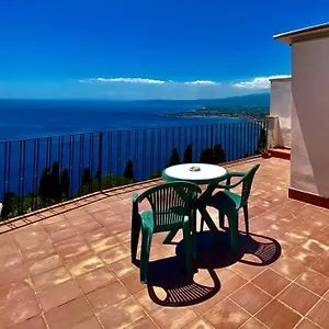 Il Leone Affittacamere Taormina